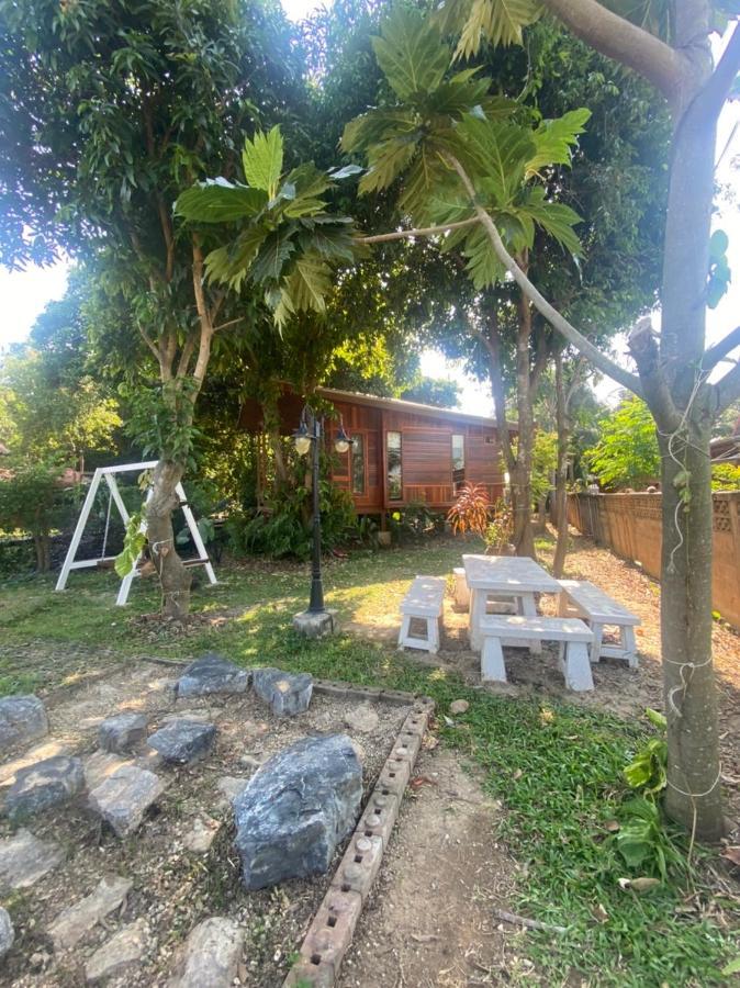 Romyen House Hotel Ban Nong Nam Khan Exterior photo