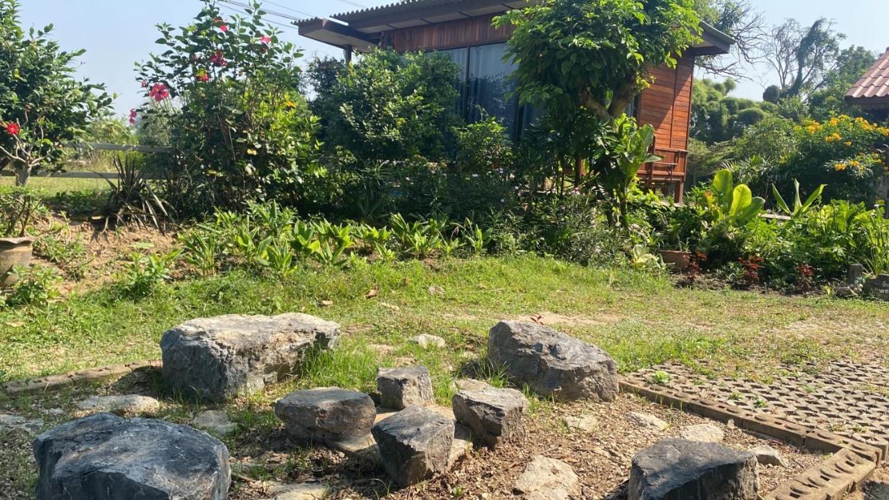 Romyen House Hotel Ban Nong Nam Khan Exterior photo