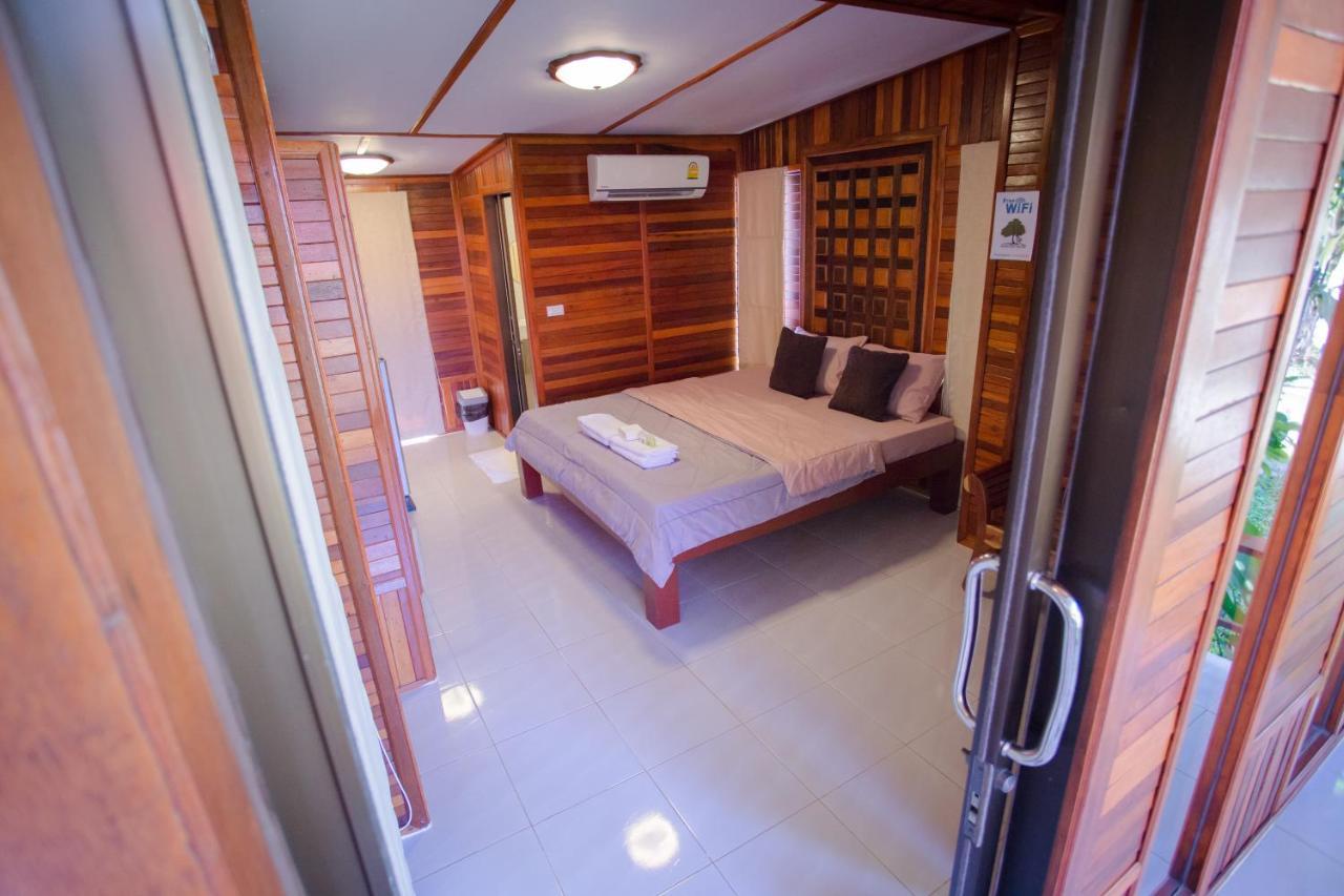 Romyen House Hotel Ban Nong Nam Khan Exterior photo
