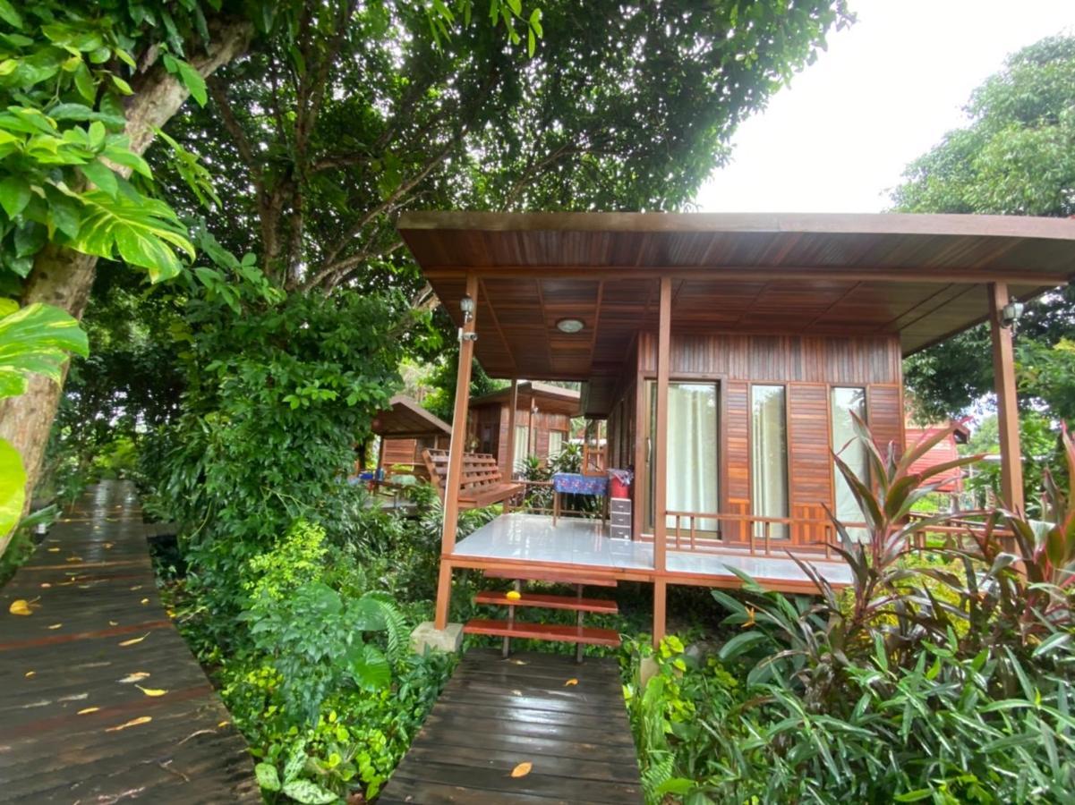 Romyen House Hotel Ban Nong Nam Khan Exterior photo