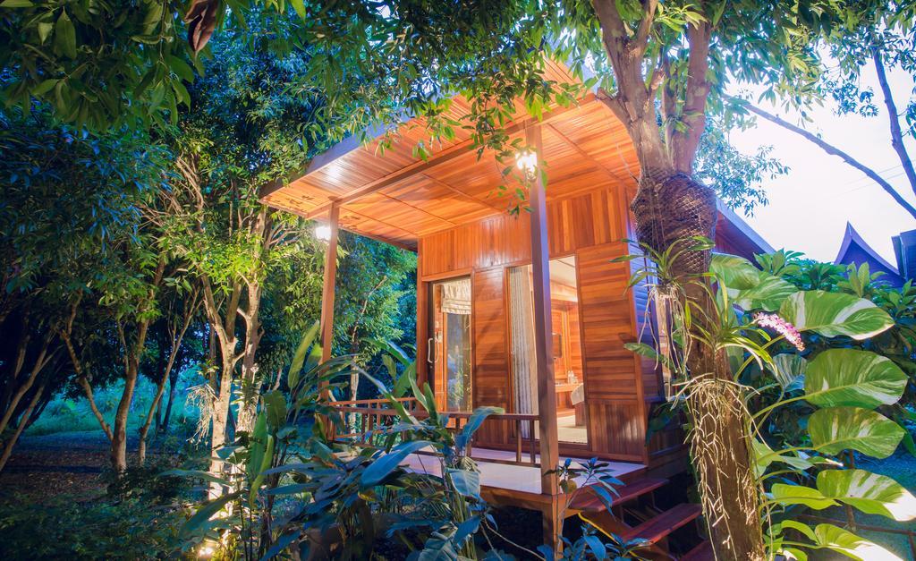 Romyen House Hotel Ban Nong Nam Khan Exterior photo